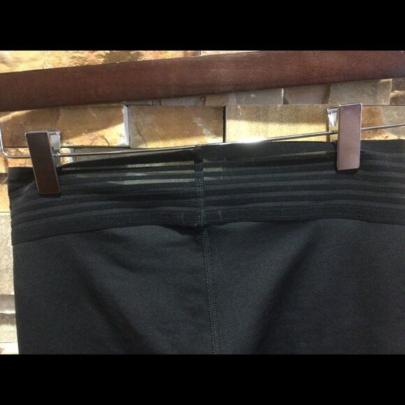 NIKE Sport Set. Leggings + bra - Picture 4 of 10